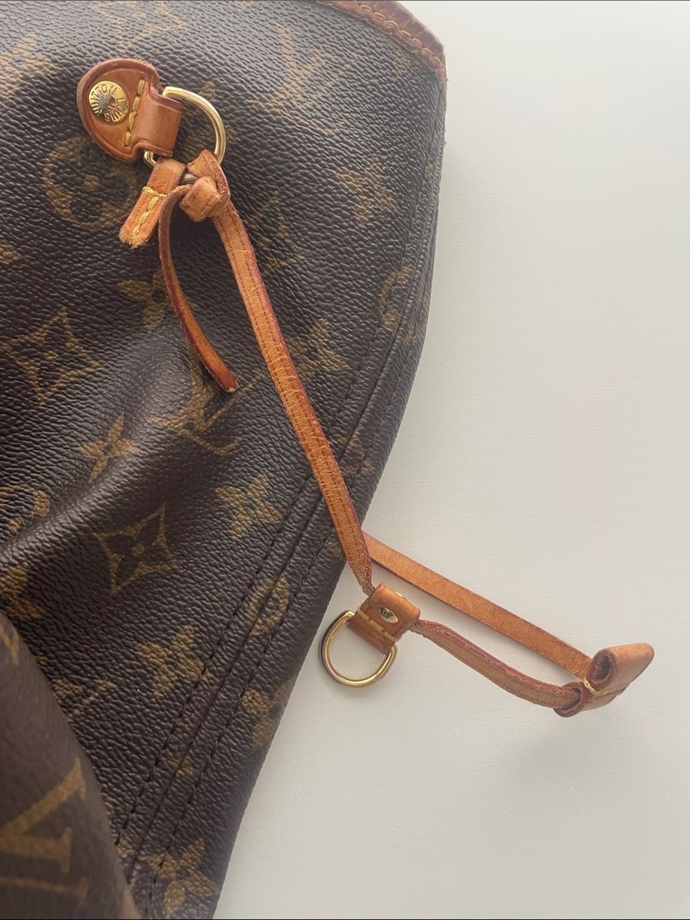 Louis Vuitton Neverfull tote - Picture 3 of 11